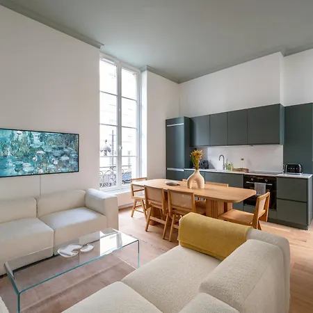 Noble Suites-3